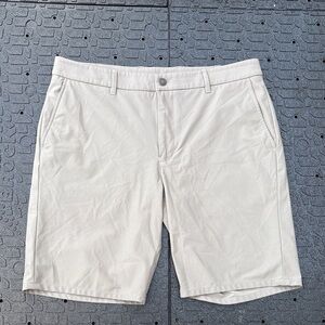 Johnnie O Men's Classic Tan Shorts size 34